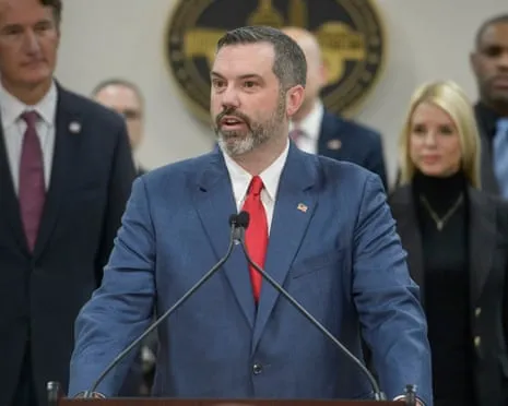 Federal Attorney Tasked with Investigating President's Critics Resigns Following Pressure from Administration